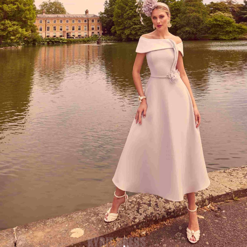Elegant Mother of The Bride Dr - огляд і ціна Elegant Satin Evening Gown Split