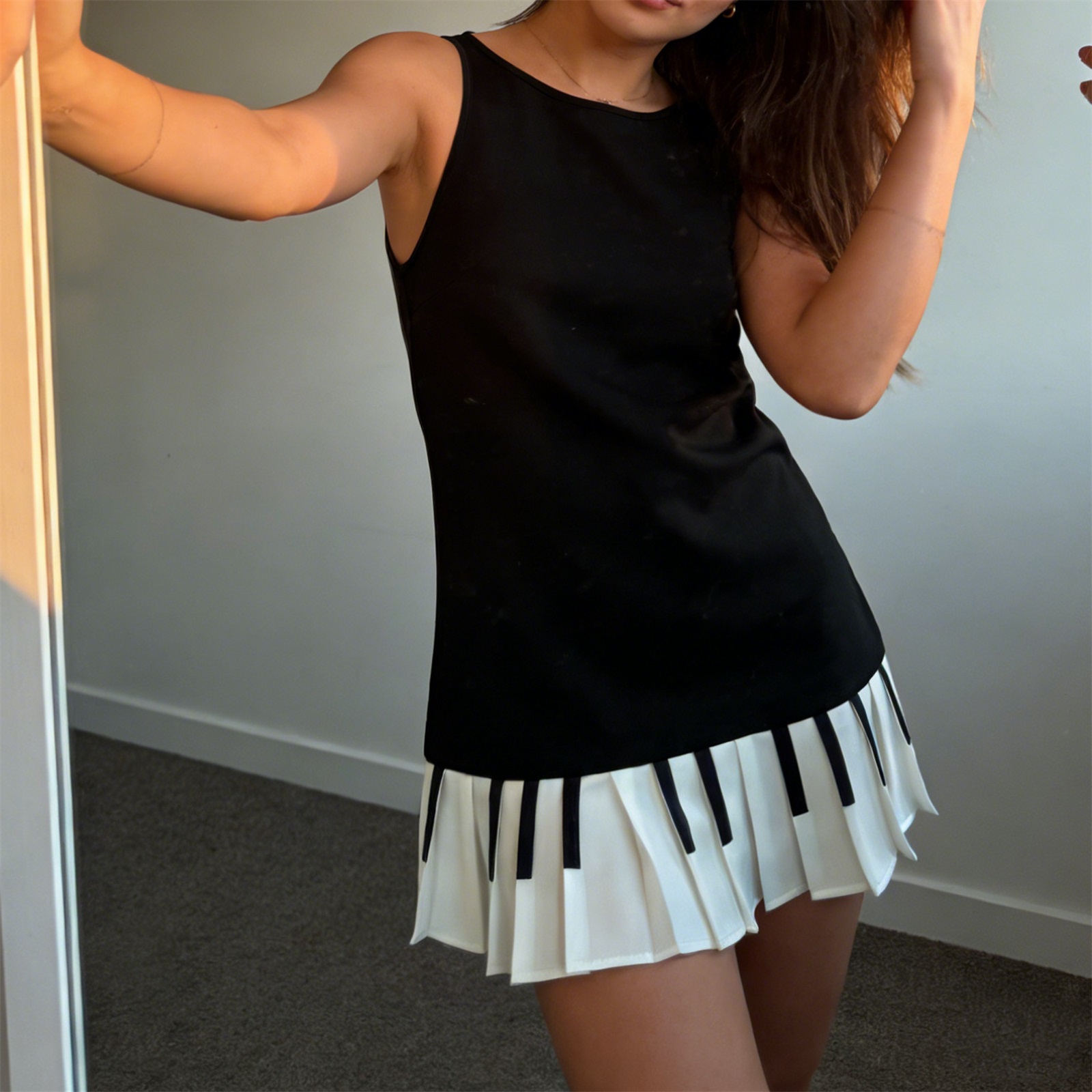 Womens Y2K Piano Key Pleated M - огляд і ціна Y2K Backless Halter Mini Dress