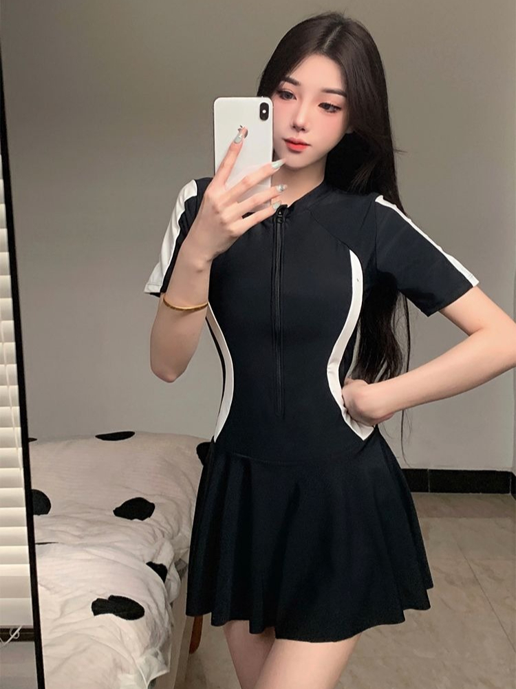 2026 New Women's Modest One Pi - огляд і ціна Swimwear